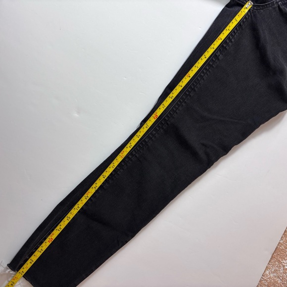 Seven 7 Skinny Ankle Jeans Raw Hem Classic Comfort Stretch Designer Black Size 8 - Picture 13 of 14